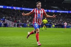 顶级传球手+4.7亿三叉戟，阿诺德绝配皇马，利物浦5000万买弗林蓬